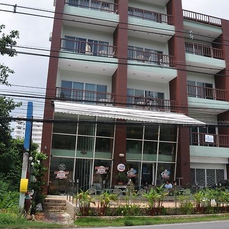 Hill Top Service Suites Bang Lamung Extérieur photo