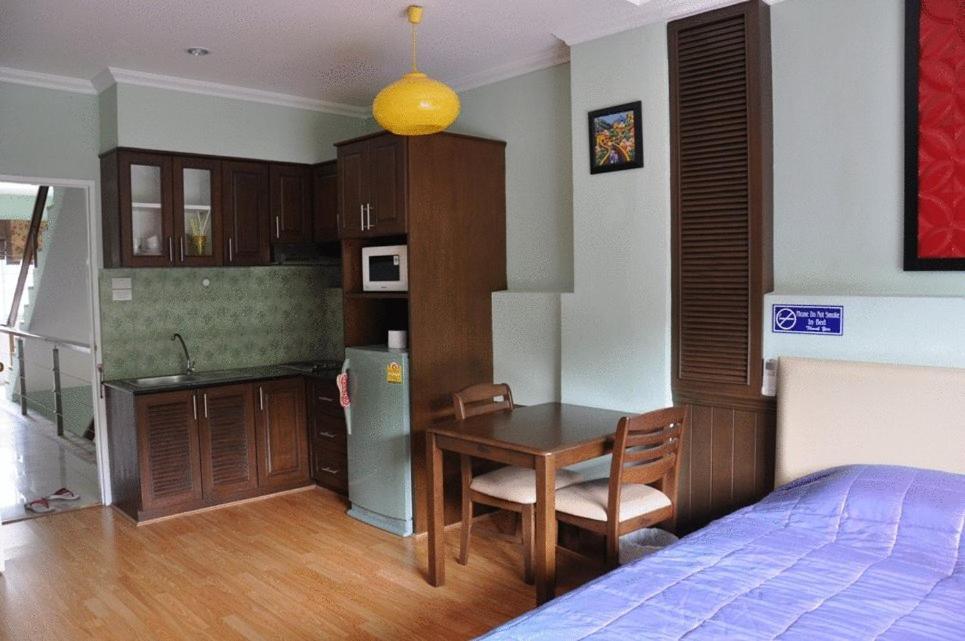 Hill Top Service Suites Bang Lamung Chambre photo